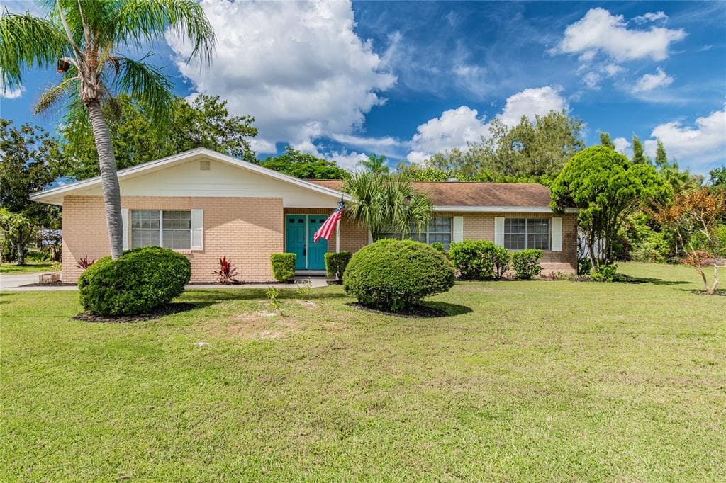 801 WHITE HERON BOULEVARD RUSKIN, FL 33570