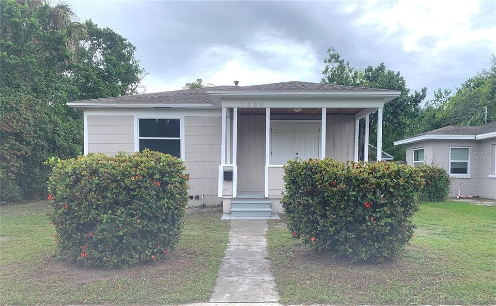 1300 10TH AVENUE S ST PETERSBURG, FL 33705