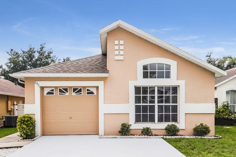 2451 PARSONS POND CIRCLE KISSIMMEE, FL 34743