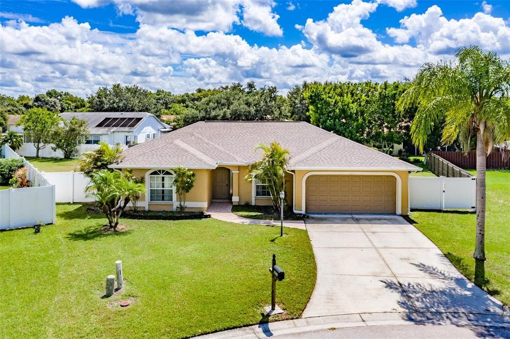 6212 65TH PLACE E PALMETTO, FL 34221