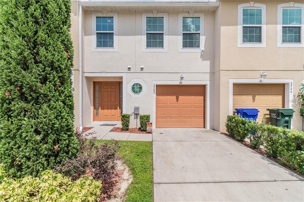 3742 WOODBURY HILL LOOP LAKELAND, FL 33810