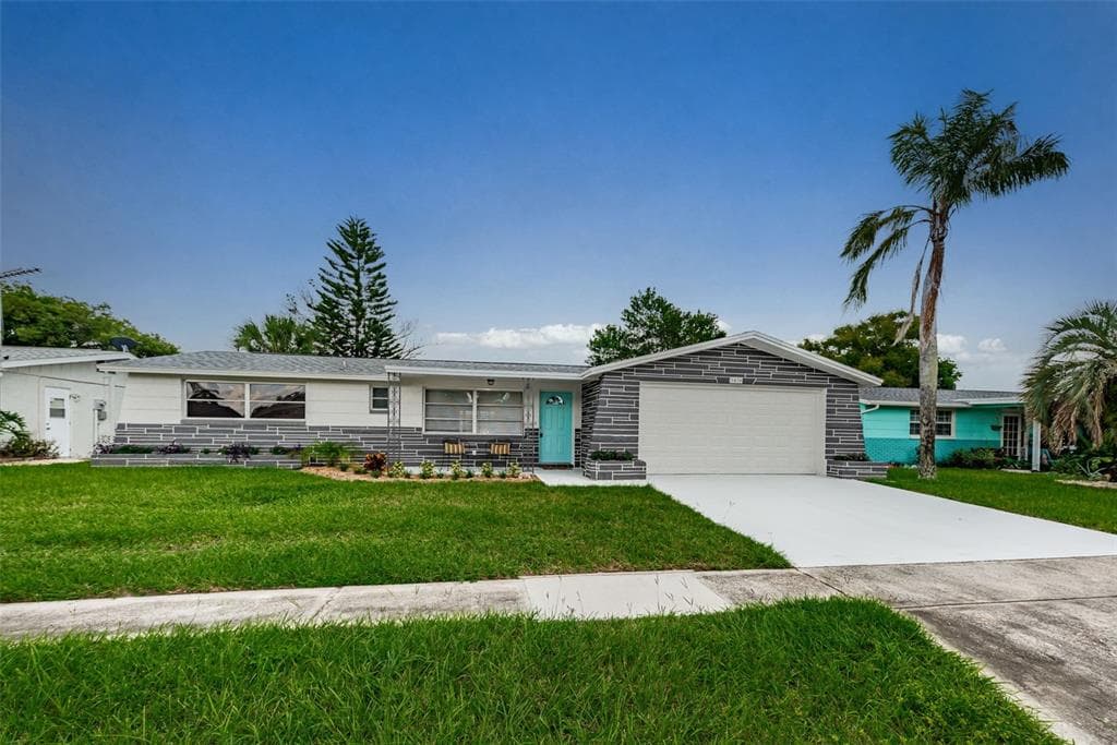 5824 DAHLIA AVENUE NEW PORT RICHEY, FL 34652