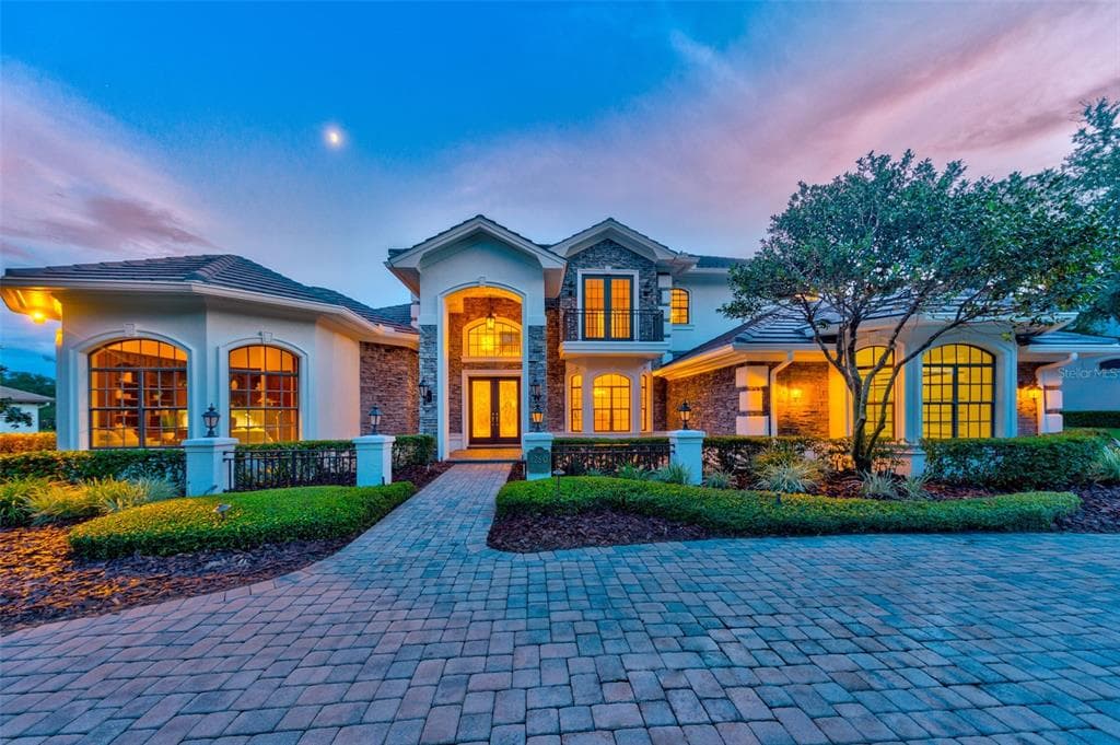 1260 PLAYMOOR DRIVE PALM HARBOR, FL 34683