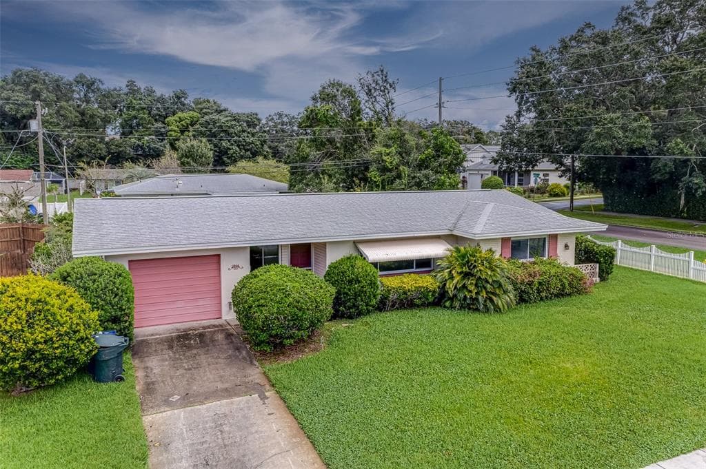 1044 SAN PEDRO DRIVE DUNEDIN, FL 34698