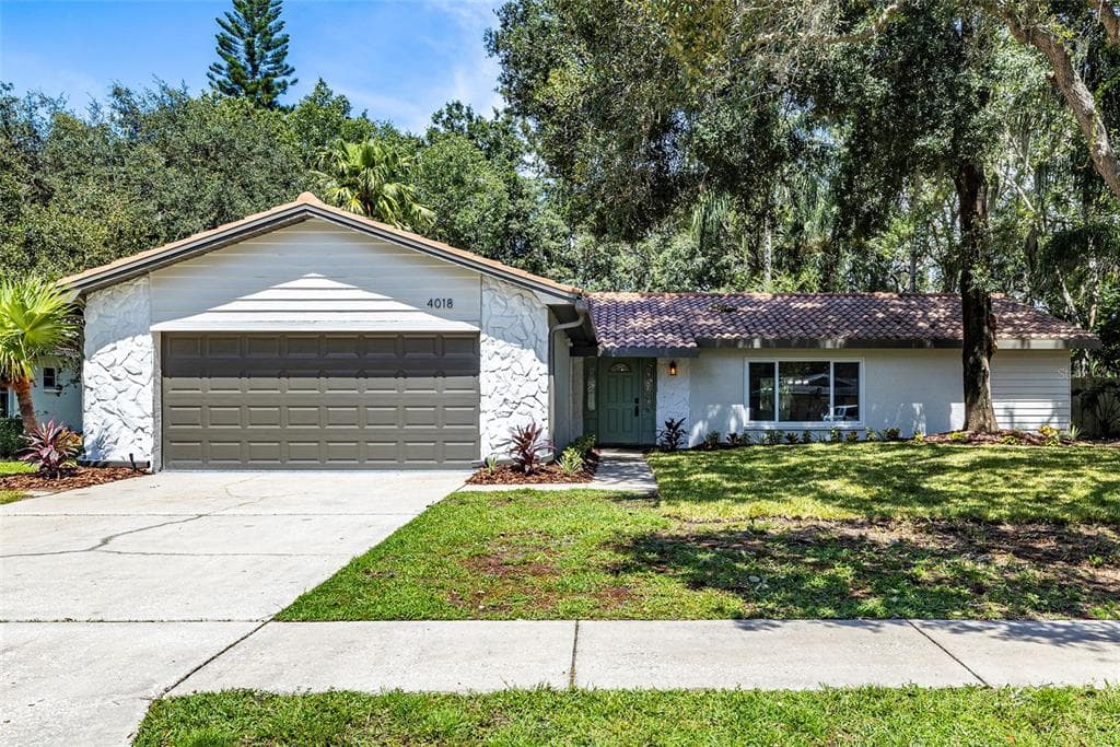 4018 SANDPIPER COURT PALM HARBOR, FL 34684