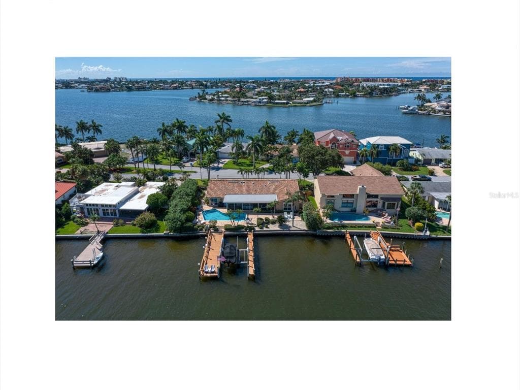 534 173RD AVENUE E NORTH REDINGTON BEACH, FL 33708