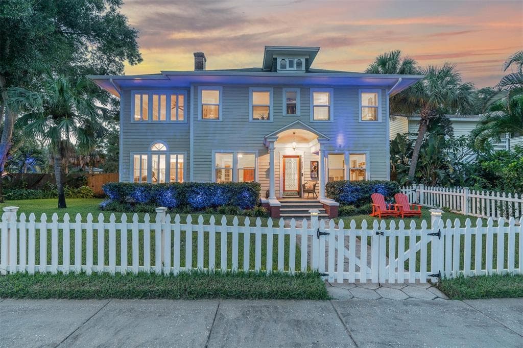4035 MIRAMAR WAY S ST PETERSBURG, FL 33705