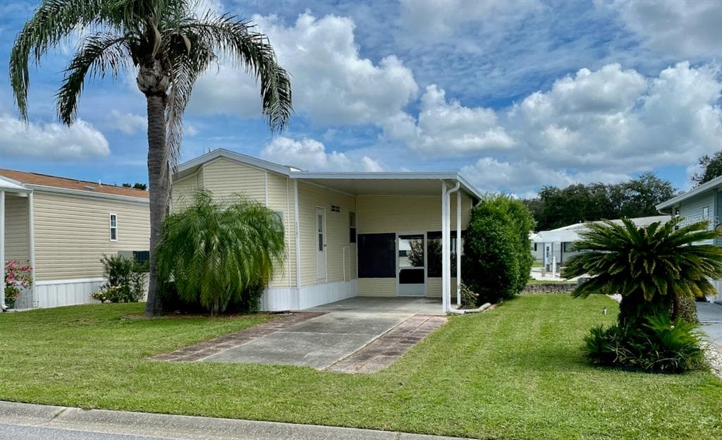 35147 DANNY DRIVE UNIT 115 ZEPHYRHILLS, FL 33541
