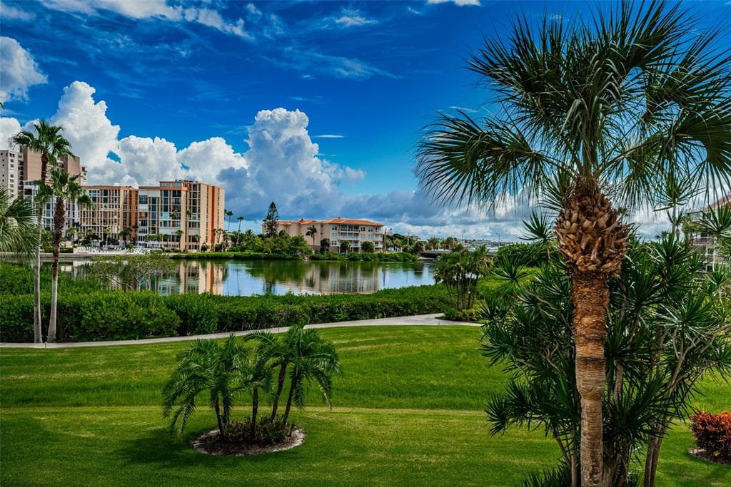7897 SAILBOAT KEY BOULEVARD S UNIT 205 SOUTH PASADENA, FL 33707