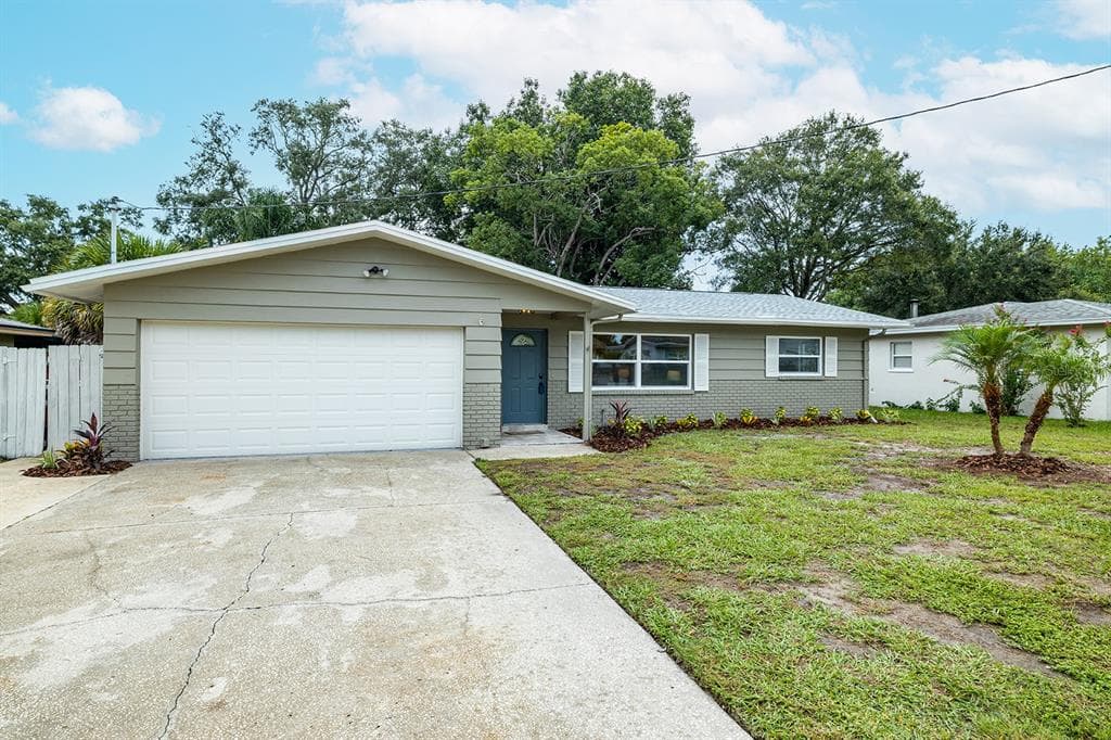 1120 MARY JANE LANE DUNEDIN, FL 34698