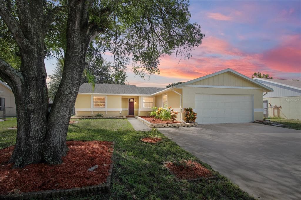 8103 BANISTER LANE PORT RICHEY, FL 34668