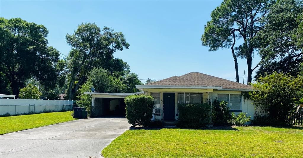 3916 N CLEARFIELD AVENUE TAMPA, FL 33603