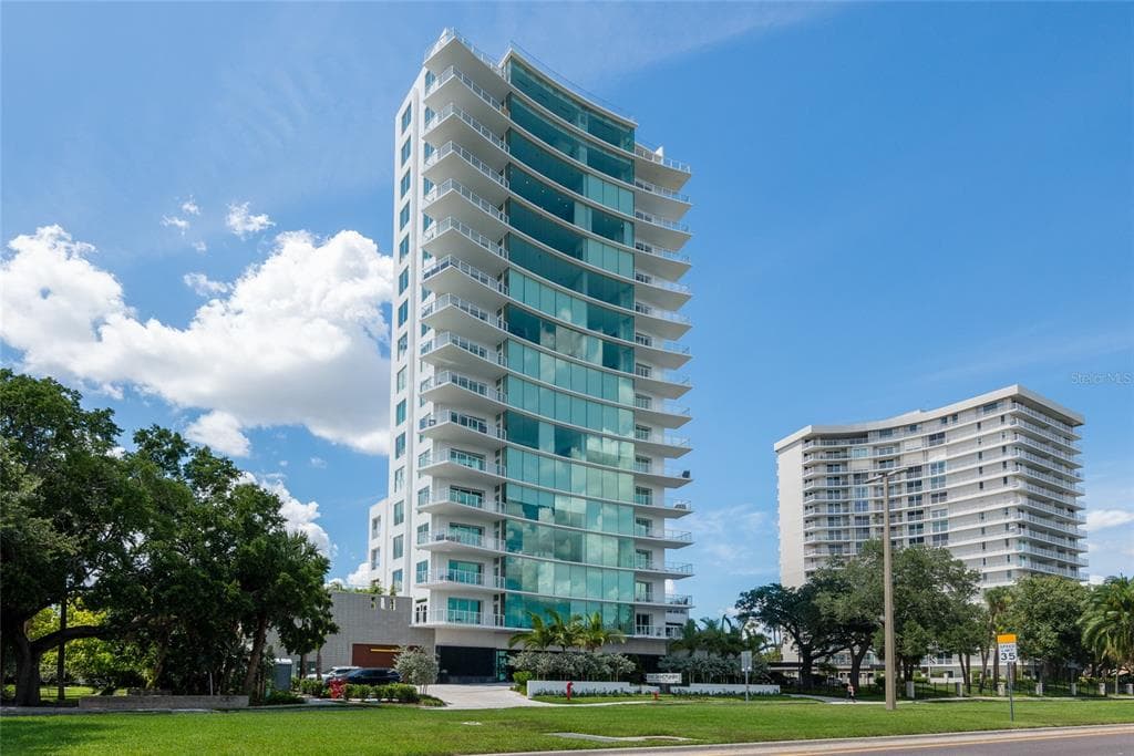 2619 BAYSHORE BOULEVARD UNIT 1200 TAMPA, FL 33629