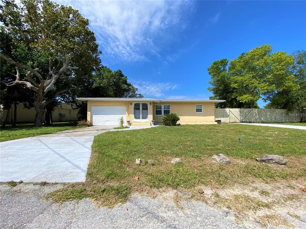 12031 VICTORY DRIVE HUDSON, FL 34667