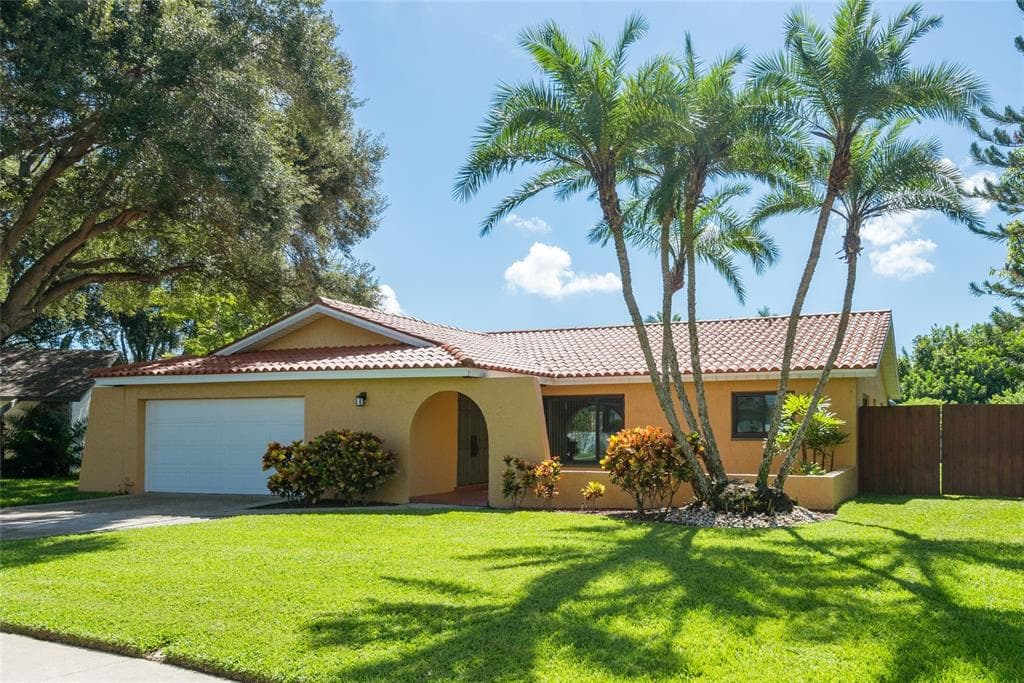 1795 RANCHWOOD DRIVE S DUNEDIN, FL 34698