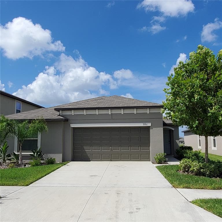 9701 LEMON DROP LOOP SUN CITY CENTER, FL 33573