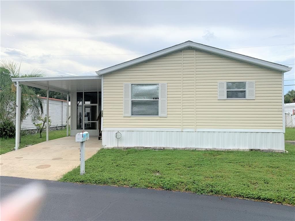 7803 46TH AVENUE N UNIT 125 ST PETERSBURG, FL 33709