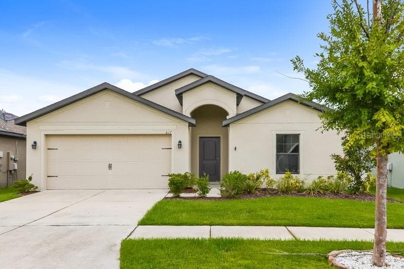 617 CHATHAM WALK DRIVE RUSKIN, FL 33570