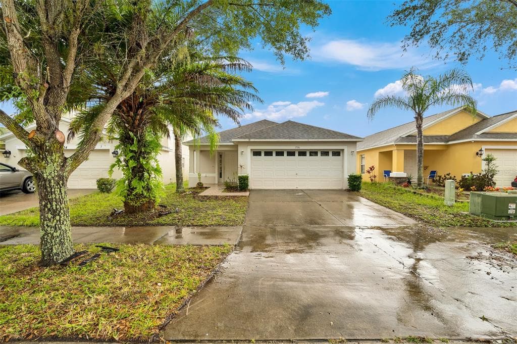 7536 MAROON PEAK DRIVE RUSKIN, FL 33573