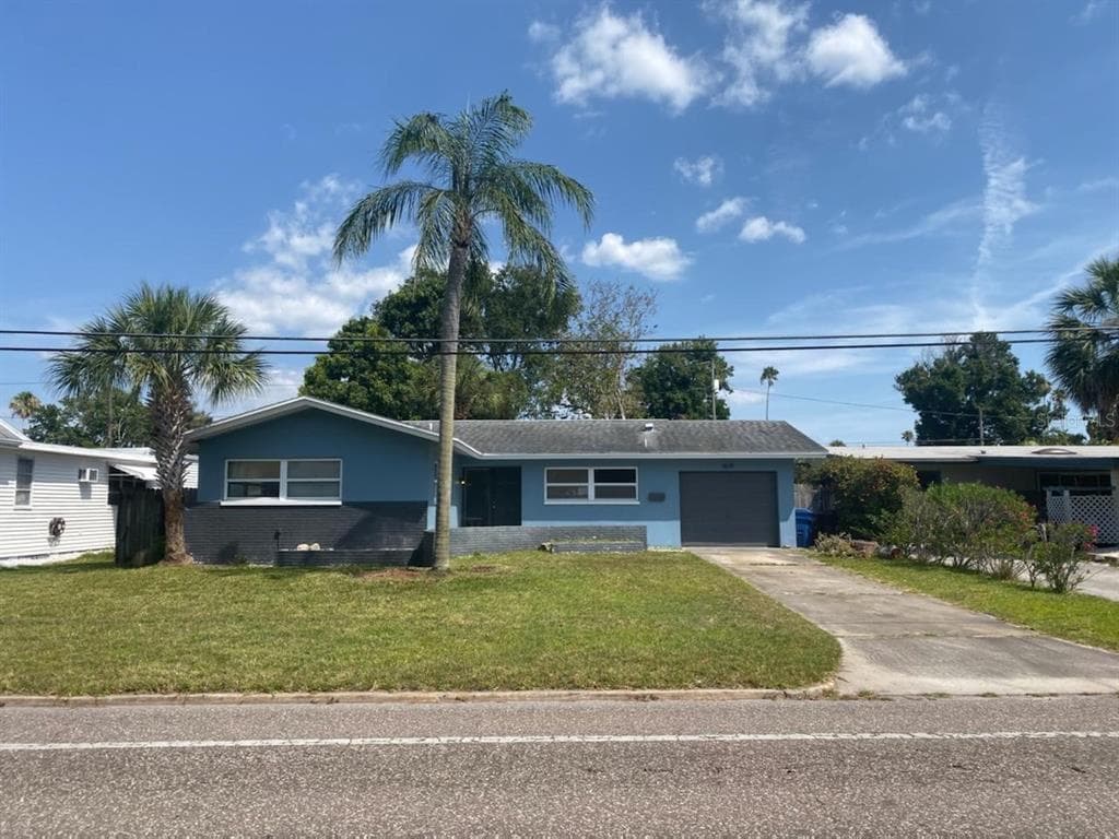 3519 OVERLOOK DRIVE NE ST PETERSBURG, FL 33703