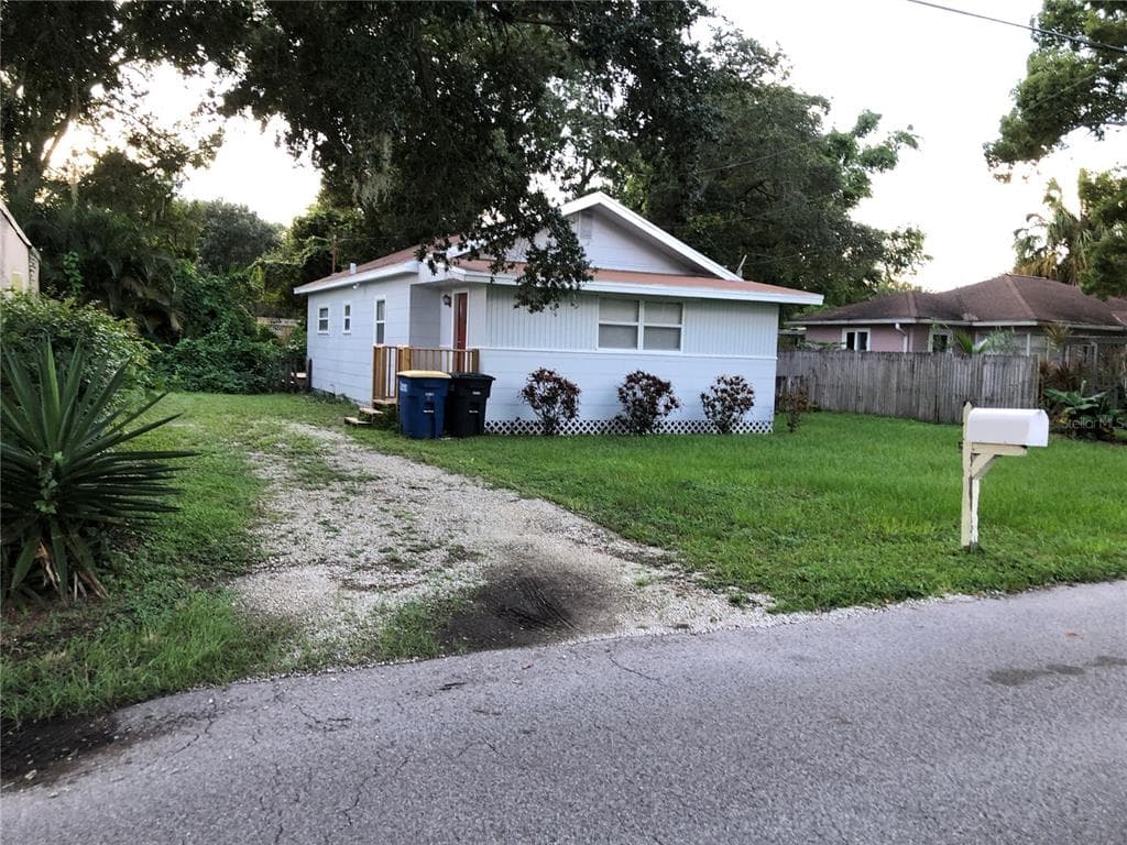 400 ELIZABETH AVENUE CLEARWATER, FL 33759