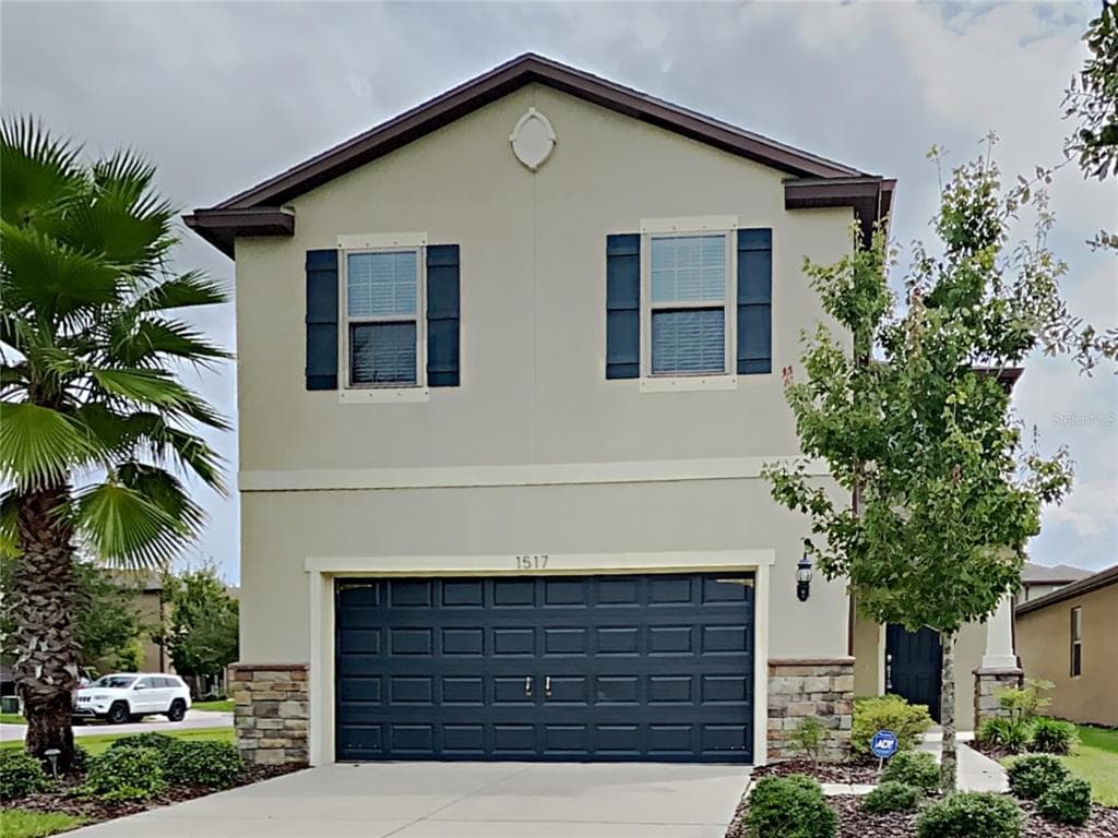 1517 GADSDEN POINT PLACE RUSKIN, FL 33570