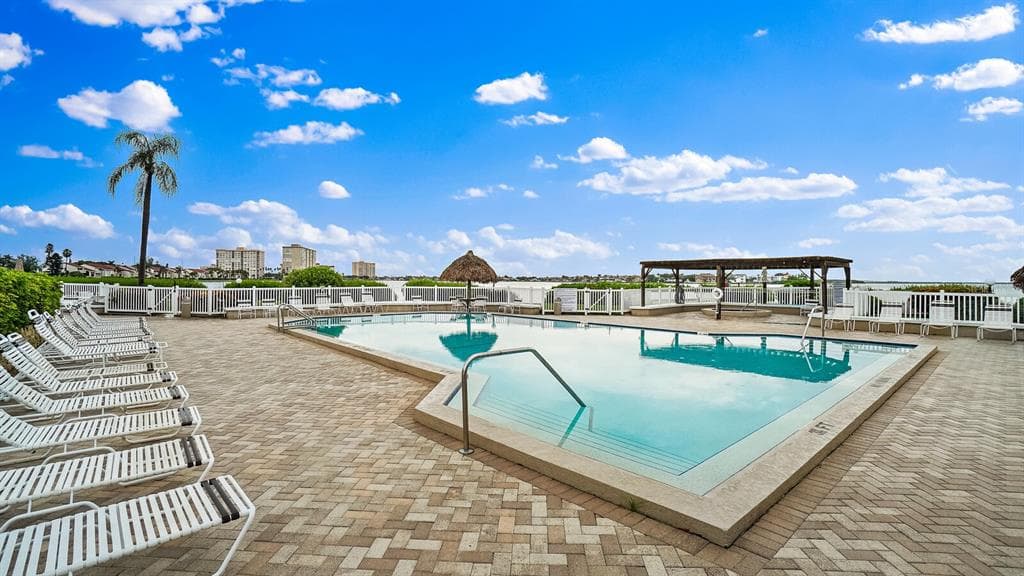 6158 PALMA DEL MAR BOULEVARD S UNIT 306 ST PETERSBURG, FL 33715