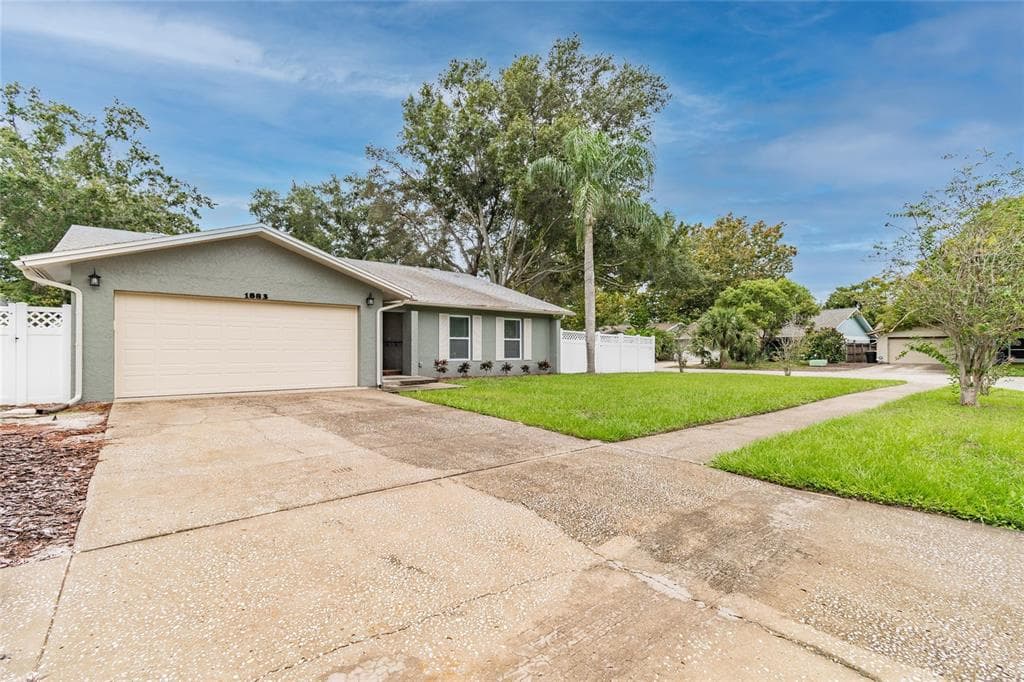 1883 SUNSET WOODS COURT CLEARWATER, FL 33763