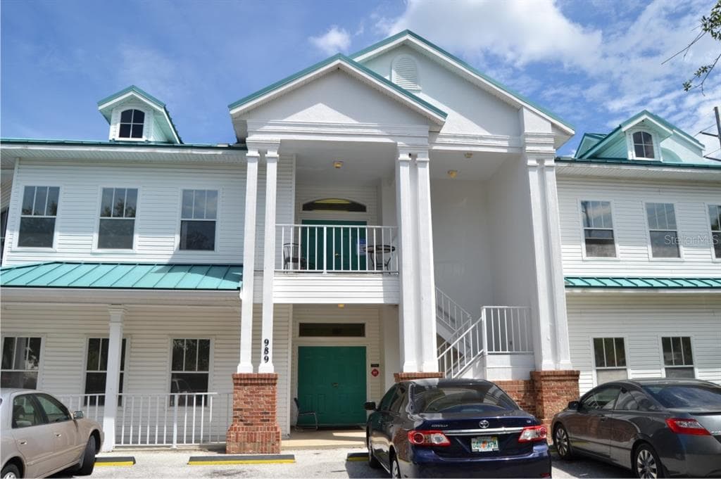 989 GEORGIA AVENUE UNIT 100 PALM HARBOR, FL 34683