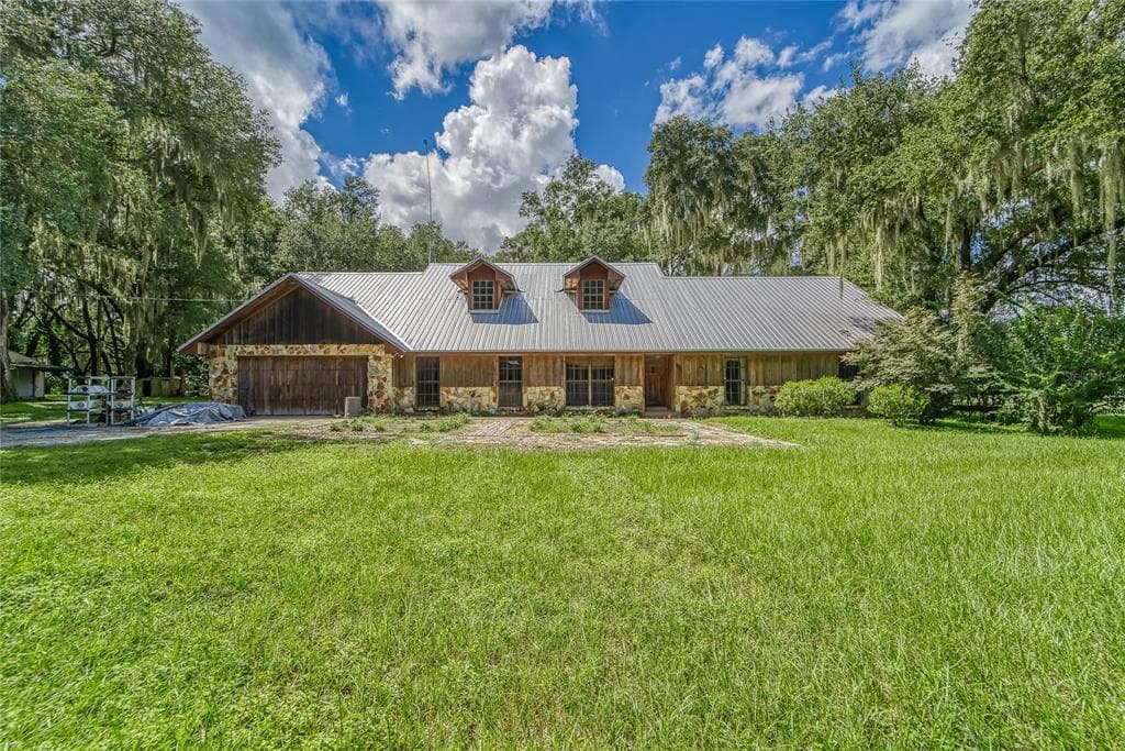 8815 PRITCHER ROAD LITHIA, FL 33547