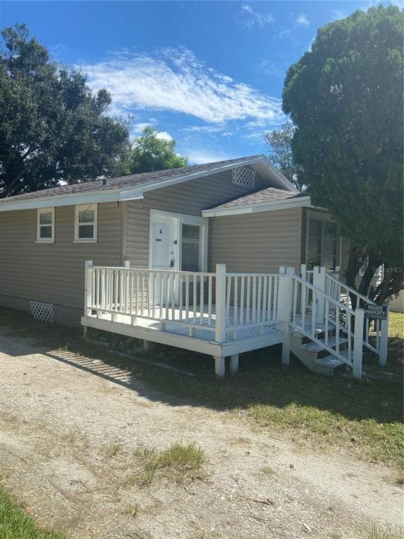 1587 SCRANTON AVENUE UNIT A CLEARWATER, FL 33756