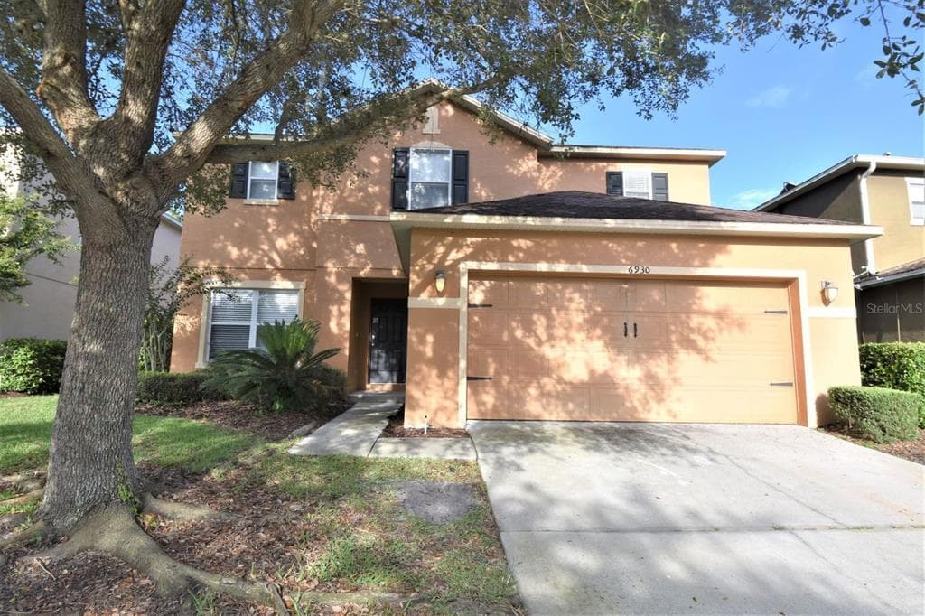 6930 LAKE EAGLEBROOKE DRIVE LAKELAND, FL 33813