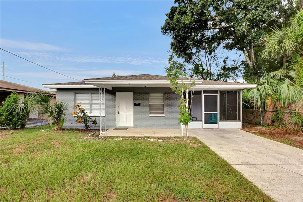 2210 HARPER STREET TAMPA, FL 33605