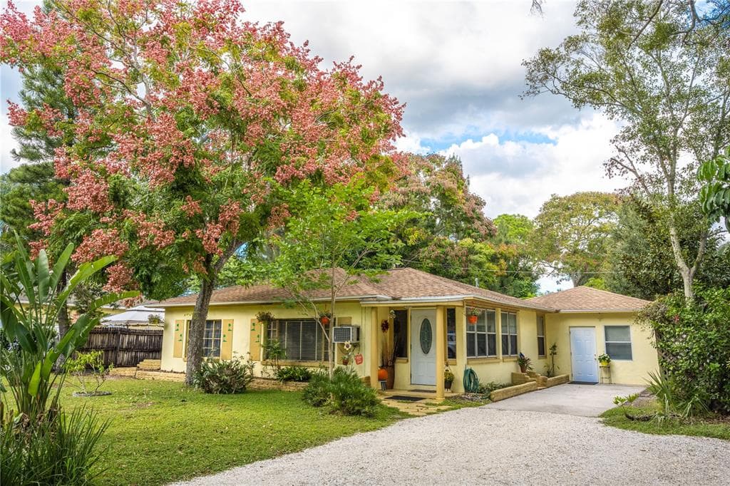 5445 76TH AVENUE N PINELLAS PARK, FL 33781