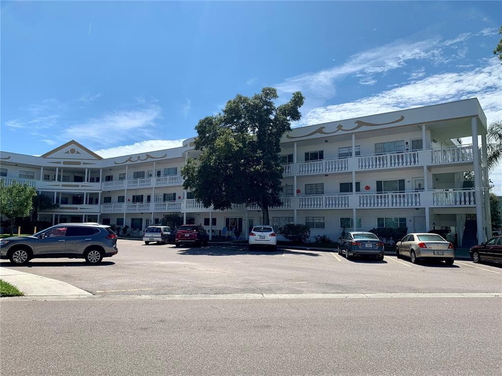 2429 ECUADORIAN WAY UNIT 71 CLEARWATER, FL 33763