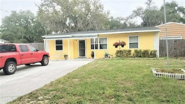 3303 W VAN BUREN DRIVE TAMPA, FL 33611