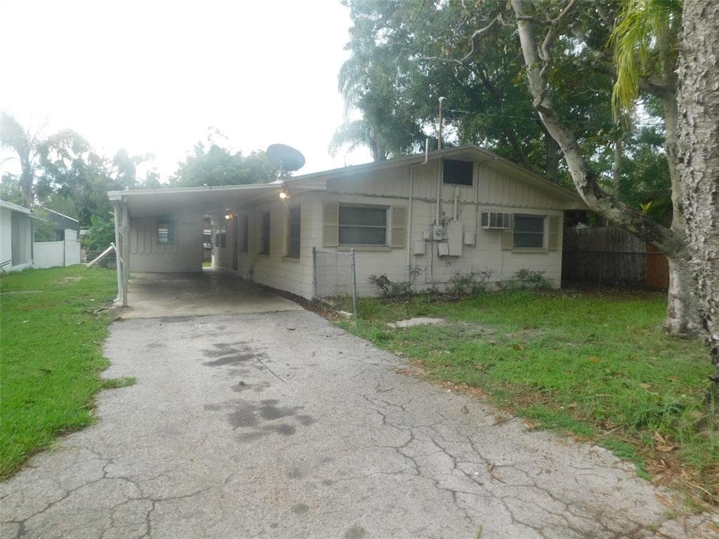 2606 CYPRUS DRIVE PALM HARBOR, FL 34684