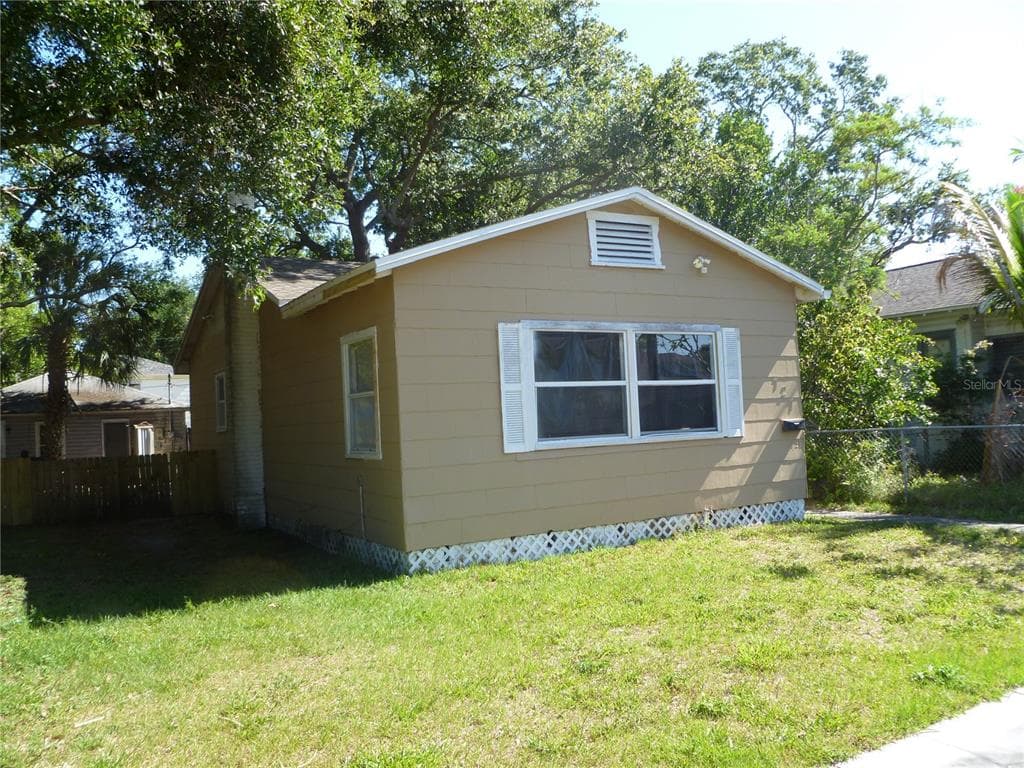 727 19TH AVENUE S ST PETERSBURG, FL 33705