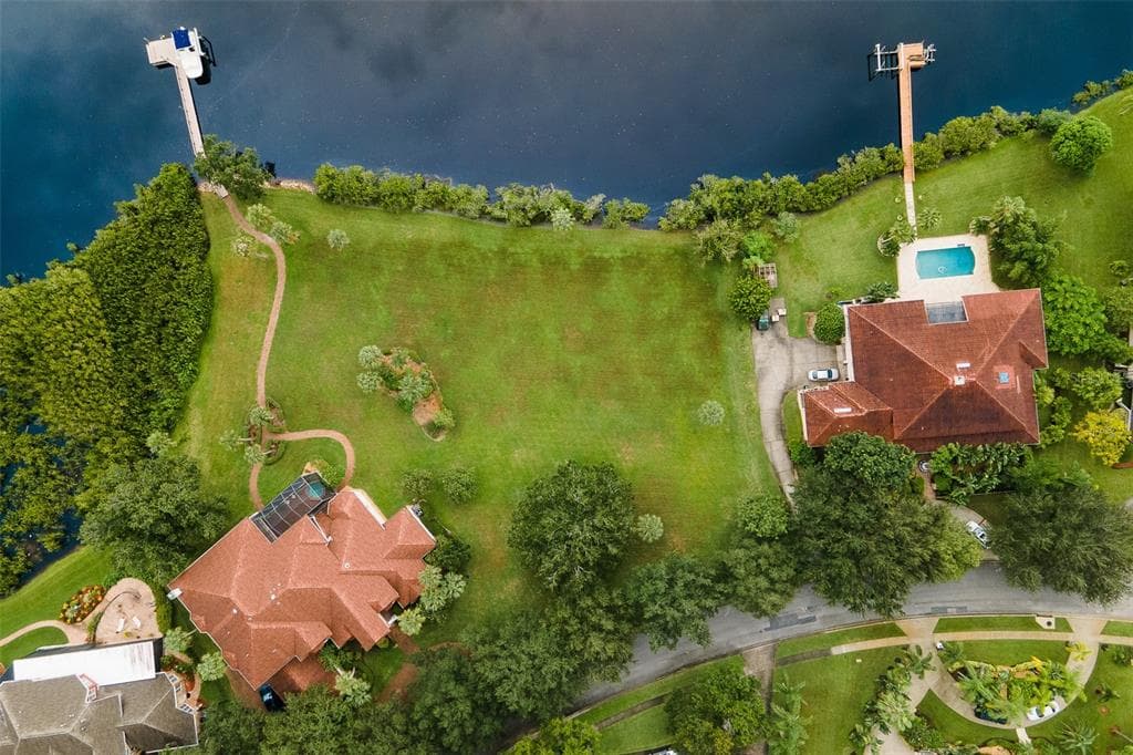 SAIL HARBOR CIRCLE TARPON SPRINGS, FL 34689