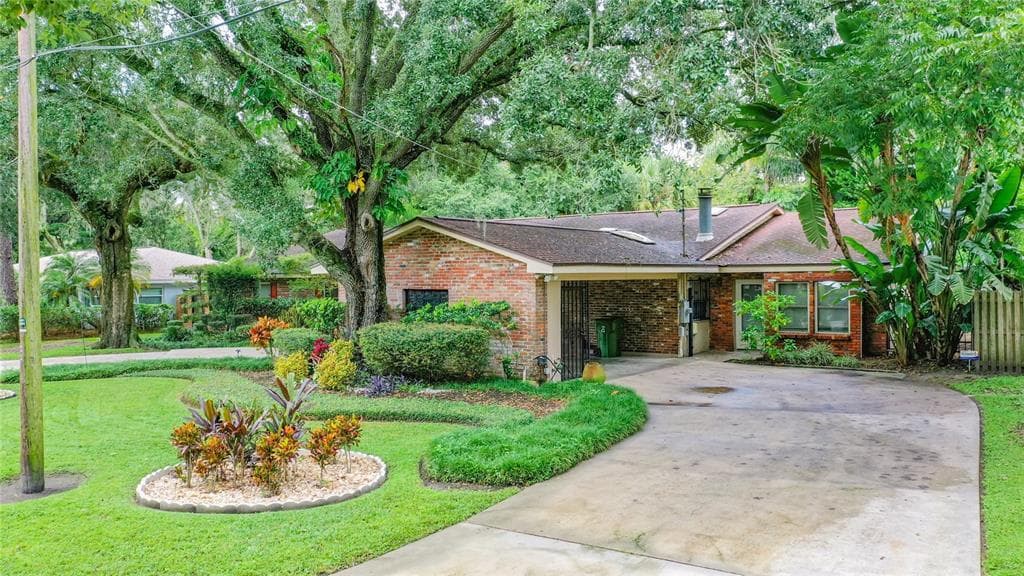 7602 PARK DRIVE TAMPA, FL 33610