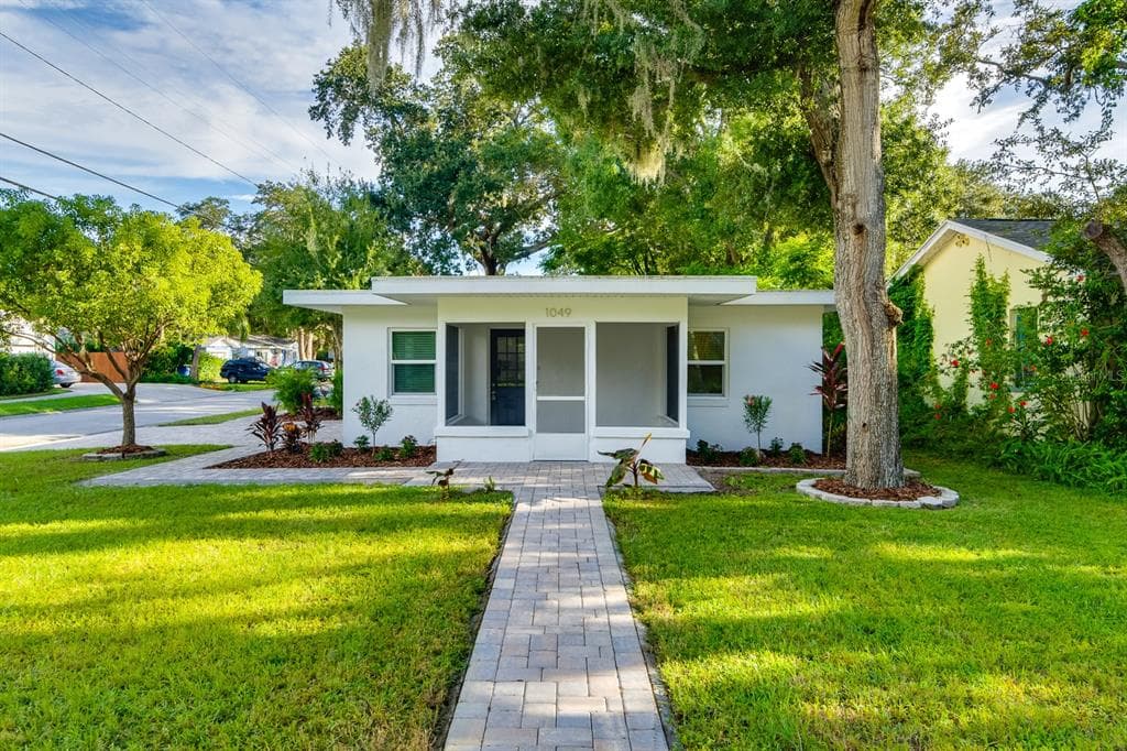 1049 MARINE STREET CLEARWATER, FL 33755