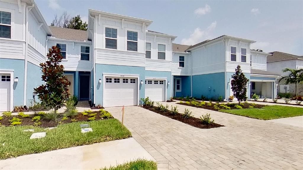3008 VIA SIENNA CIRCLE SARASOTA, FL 34243