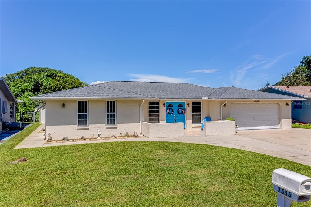 7535 SPIREA DRIVE PORT RICHEY, FL 34668