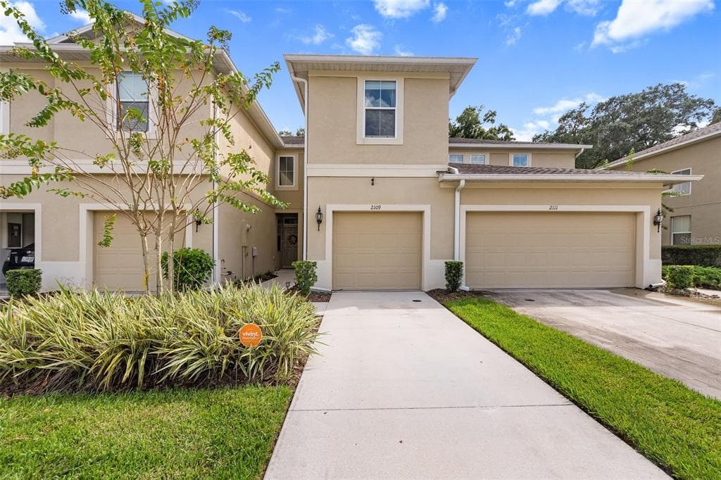 2109 BROADWAY VIEW AVENUE BRANDON, FL 33510