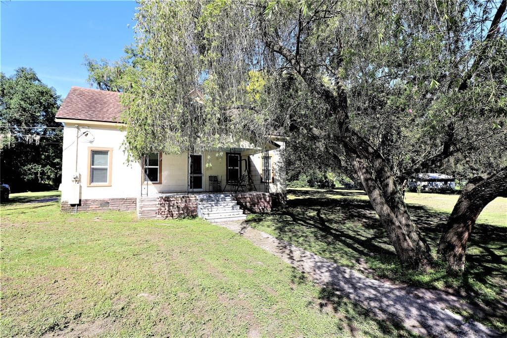 3407 YOUNG ROAD PLANT CITY, FL 33565