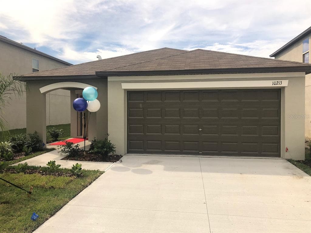 10213 SUMMER KISS AVENUE RIVERVIEW, FL 33578