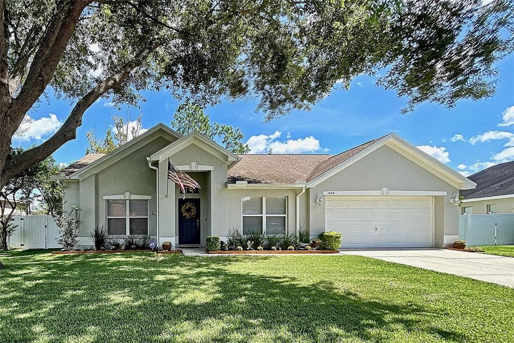 1645 SAND HOLLOW LANE VALRICO, FL 33594