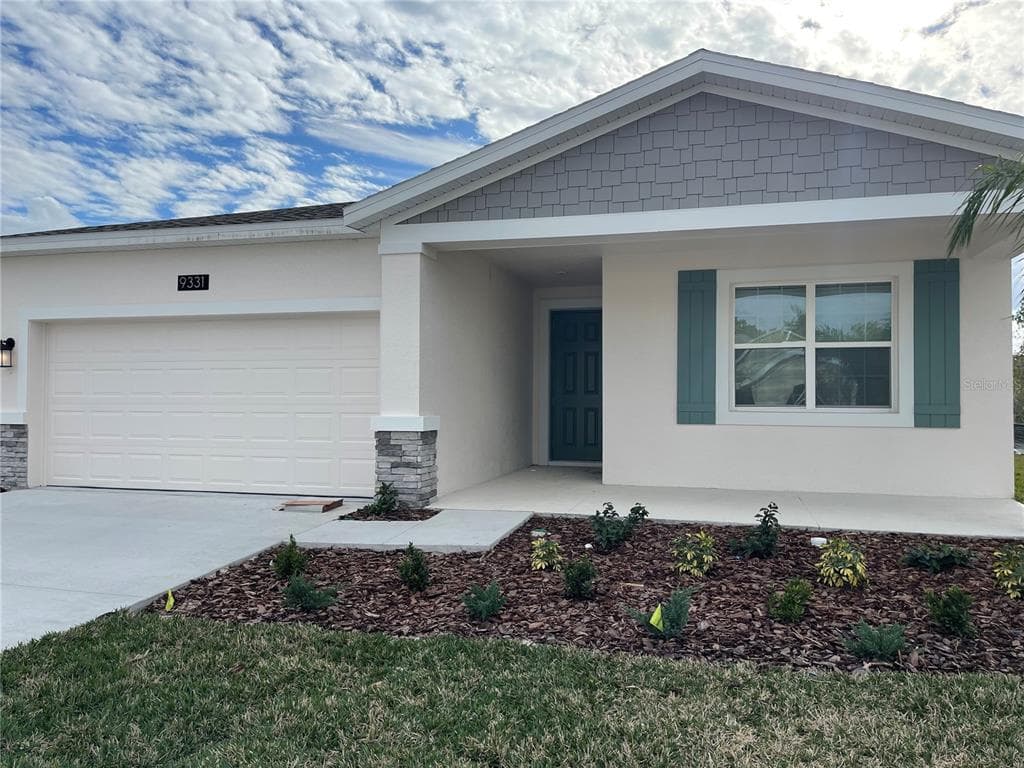 9331 REVERE AVENUE LEESBURG, FL 34788