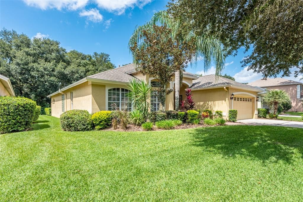 5807 BENT GRASS DRIVE