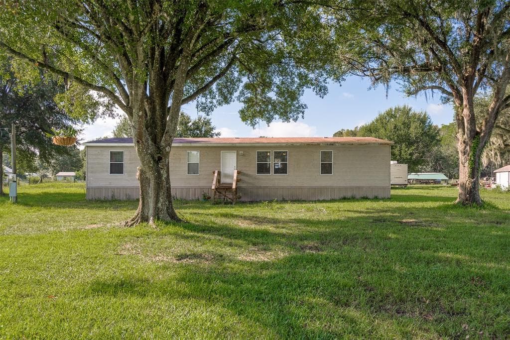 2050 RANCHLAND ACRES ROAD LAKELAND, FL 33809